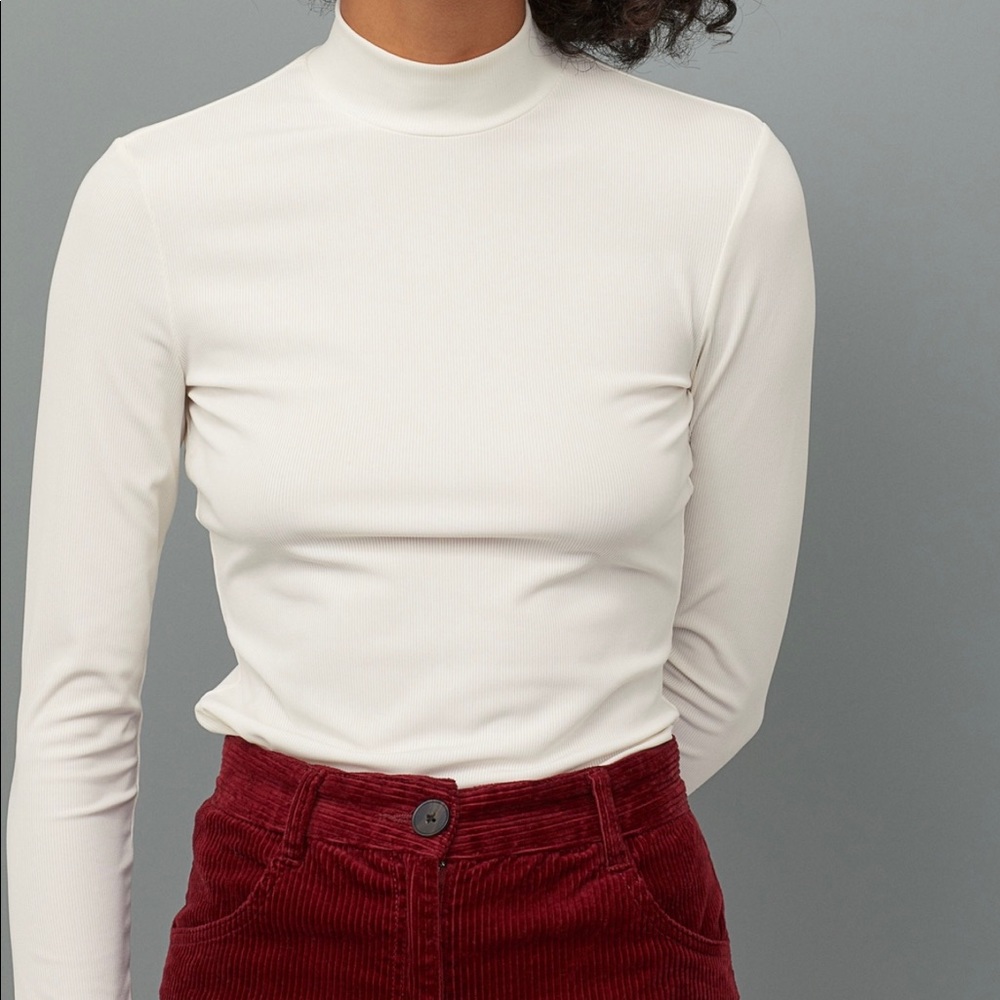 H&M Cream ribbed mock turtleneck top, US Large, NWT